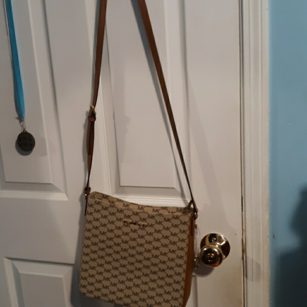 A Brand New Beautiful Michael Kors Purse